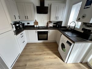 Photo 7- click for photo gallery